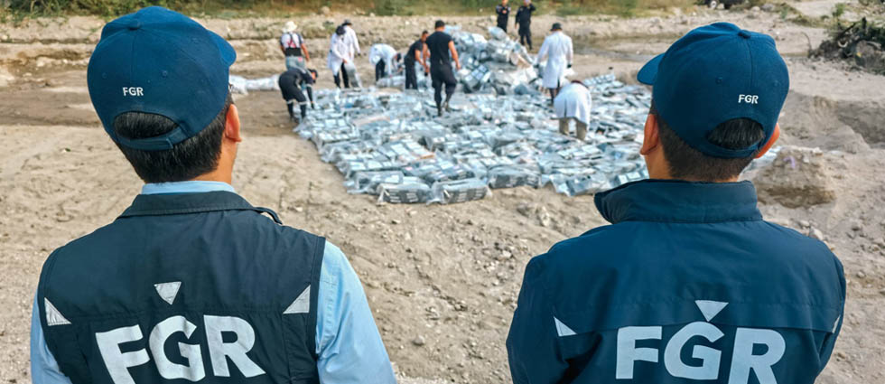 ¡FGR y PNC incineran 166 millones de dólares en droga!