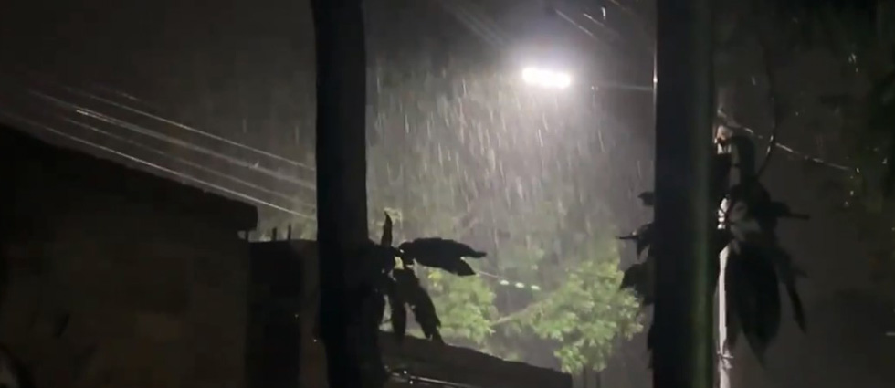Reportan lluvias de fuerte intensidad y actividad eléctrica en San Vicente