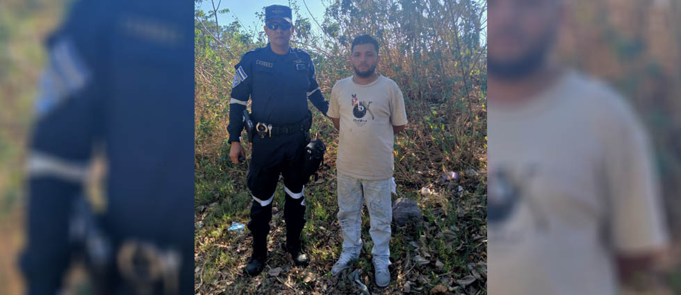 Capturan a conductor que provocó el deceso de 2 personas y graves lesiones en 3 por conducir a excesiva velocidad y chocar en La Paz