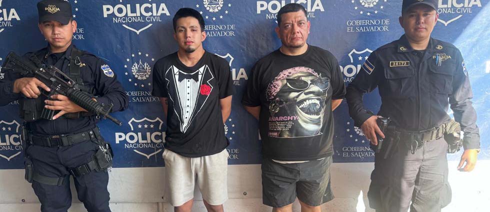 PNC captura a dos sujetos tras apuñalar a un hombre en un bar de Aguilares