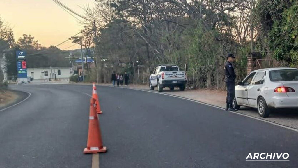 Dan de baja a sujeto que atacó a una mujer y luego a las fuerzas de Seguridad en La Libertad