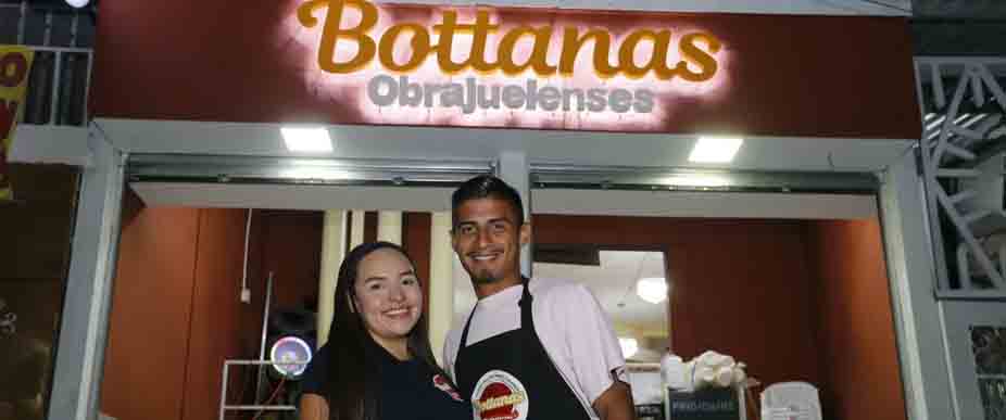 Capitán de FAS lanza su negocio de comida
