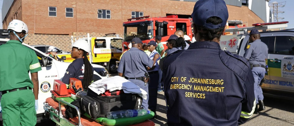 Sudáfrica: al menos ocho personas murieron tras el derrumbe de un edificio