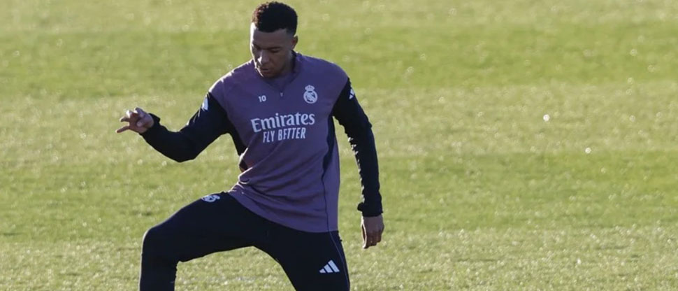 Mbappé desmiente que los médicos del Real Madrid examinasen su rodilla equivocada