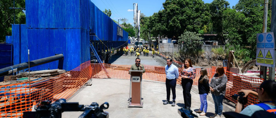 Reportan 80 % de avances en obra de paso en Villa Lourdes
