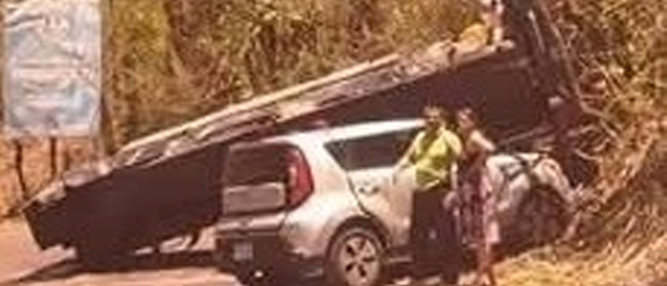 Conductor de Kia Soul y camión provocan accidente en Cabañas