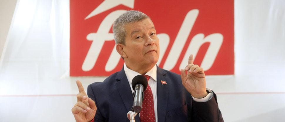 Chino Flores dice que solo Dios puede juzgar a exfuncionarios del FMLN señalados por corrupción