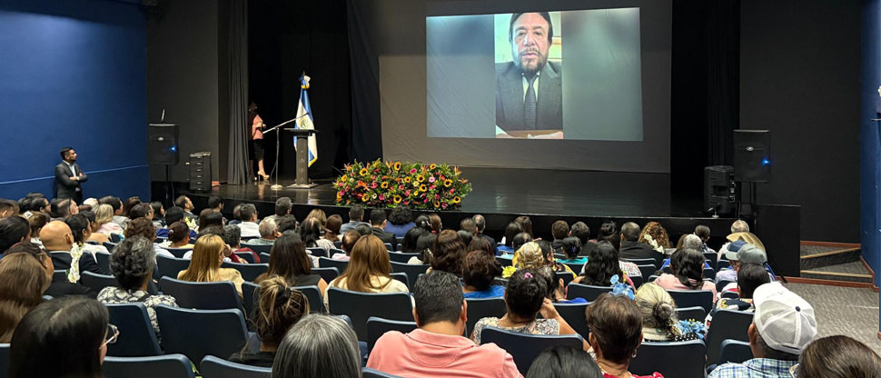 Vicepresidente Félix Ulloa honra la memoria de Niñez Desaparecida durante el conflicto armado en El Salvador