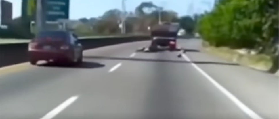 Revelan video del momento exacto del choque donde fallecieron un motociclista y su acompañante 