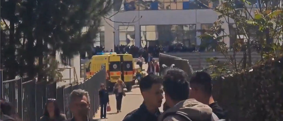 4 personas resultan heridas tras tiroteo en una oficina pública en Grecia
