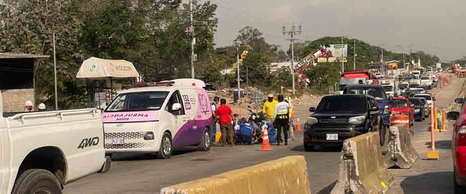 Conductor provoca accidente y deja varios lesionados en la carretera de Los Chorros