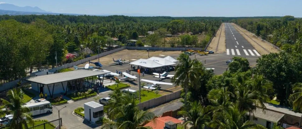 Inauguran el aeródromo El Zapote en Ahuachapán