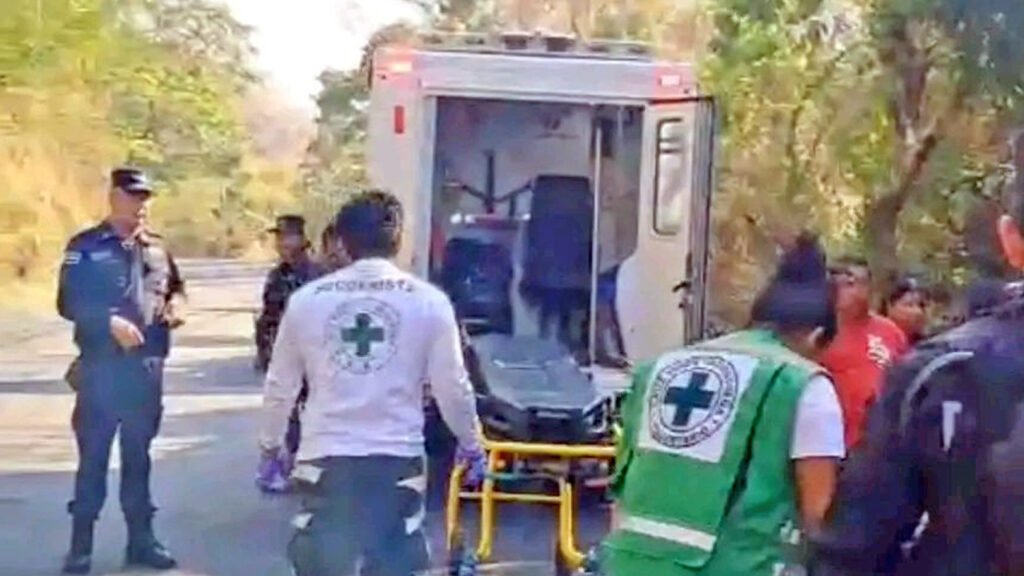 Mujer motociclista resulta lesionada tras accidente en carretera Litoral