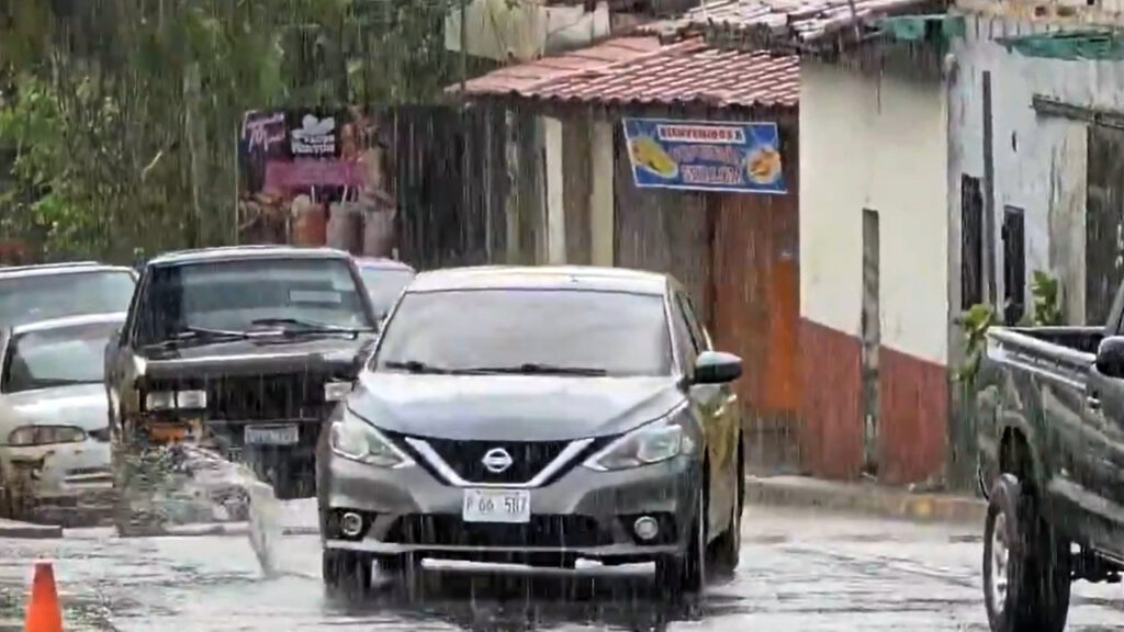 Protección Civil reporta lluvias en municipios del oriente del país