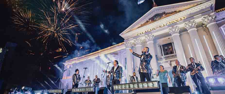 COACHELLA A LA VISTA: Hermanos Flores desde El Salvador