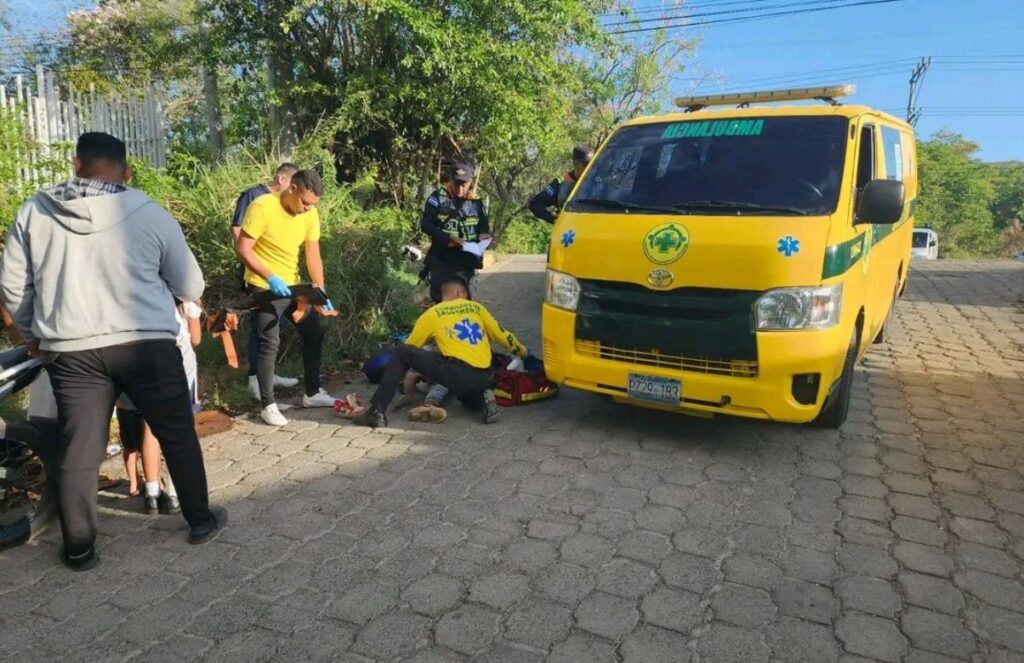 Motociclista pierde el control y se accidenta en Zapotitán, La Libertad