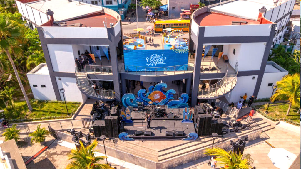 Todo listo para disfrutar de una velada de rock en Sunset Park