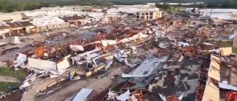 Estados unidos: tornado arrasa con todo a su paso en Texas