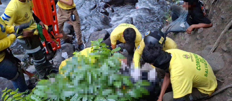 Hombre resulta gravemente lesionado tras caer a río en Sonsonate