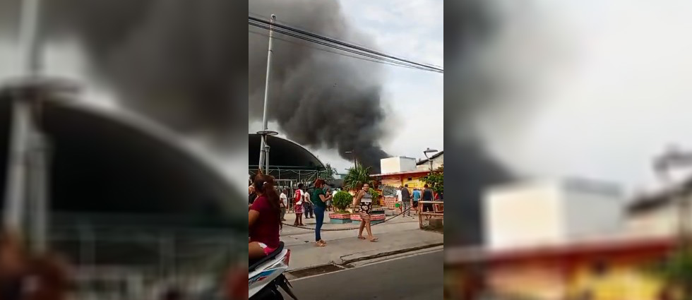 Cuatro personas, dos niños incluidos, sufren quemaduras tras voraz incendio en viviendas de La Paz