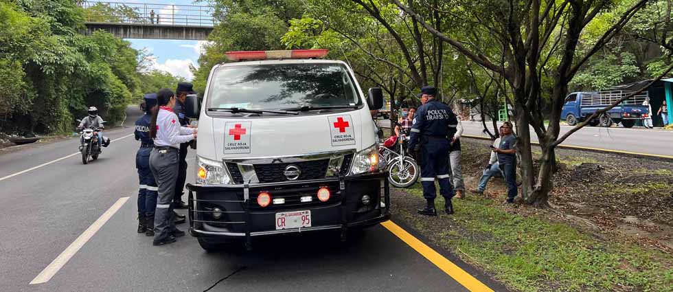 Hombre sufre múltiples lesiones tras siniestro vial en la carretera Panamericana