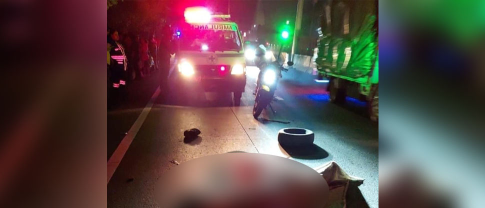 Hombre fallece atropellado al intentar cruzar en carretera Troncal del Norte