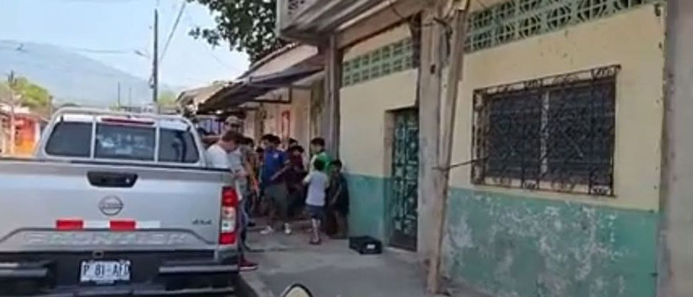 Joven que realizaba trabajos de construcción en vivienda fallece por descarga eléctrica