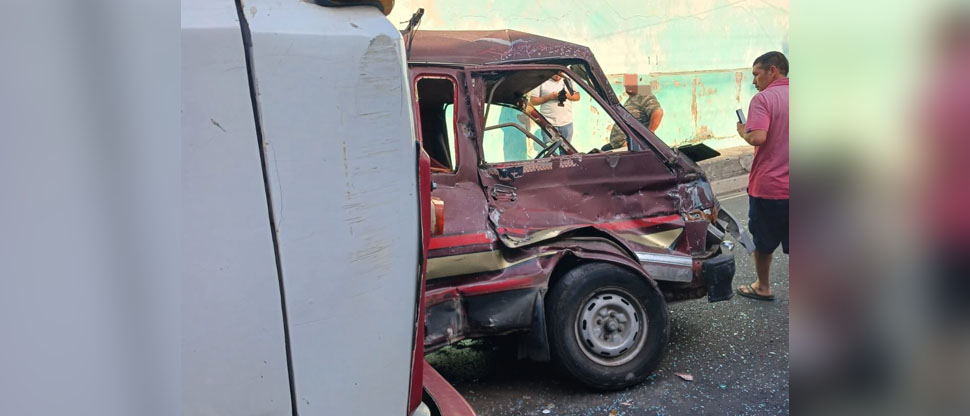 Fuerte choque deja un lesionado en ciudad de San Miguel