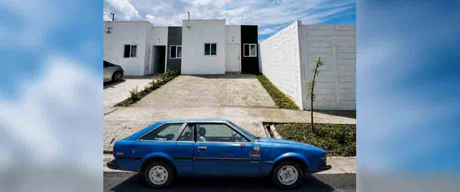 Piden a personas que entran a Ciudad Marsella que solo ingresen carros del 2020 para mantener el «prestigio»