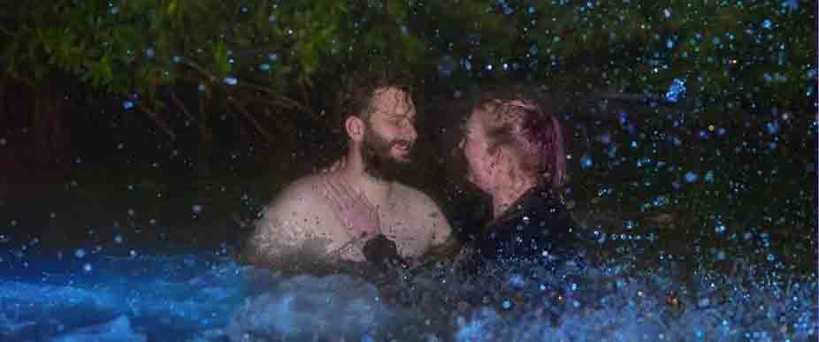 Turistas se enamoran de espectáculo que ocurre en bahía de Jiquilisco
