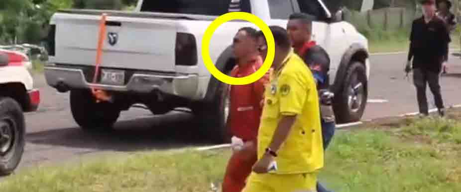 Conductor de carreras sale ileso tras volcar su automóvil en el autódromo El Jabalí