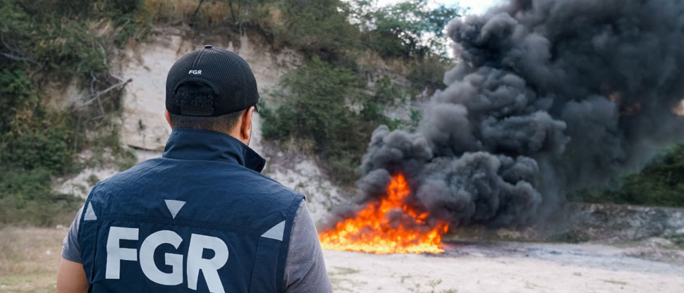 FGR destruye gran cantidad de droga incautada en Santa Ana, San Miguel y San Salvador