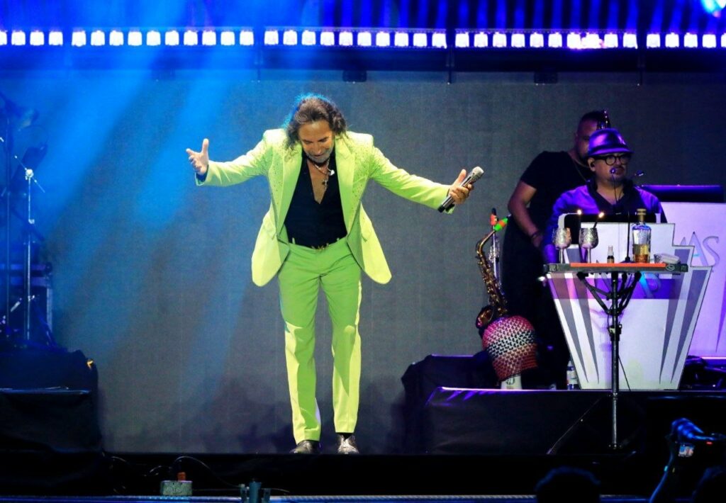 El Buki elogia el trabajo del presidente Bukele: “Que siga por muchos años”