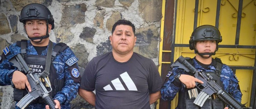 Fue por un corte de cabello, le hurtó la cartera al barbero y ahora está capturado