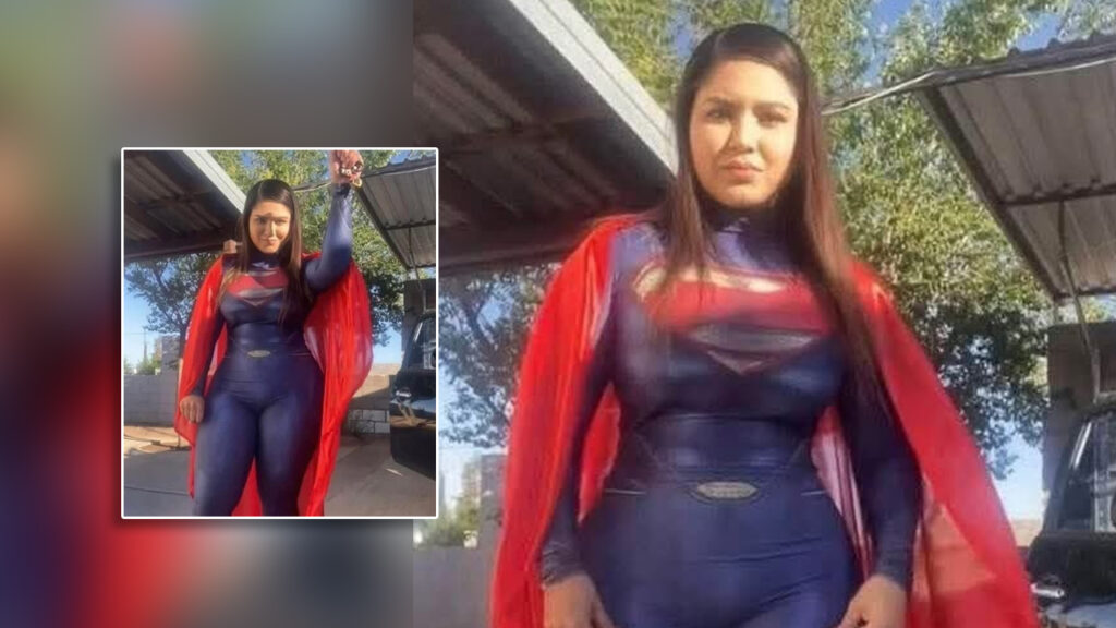 Maestra genera controversia tras llegar disfrazada de Supergirl por el Día del Niño en México