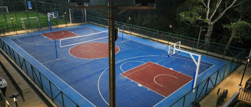 DOM entrega moderno polideportivo en Sonsonate
