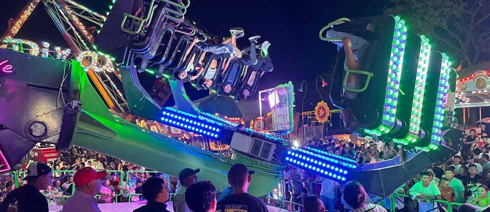 Personas sufren desmayos y crisis nerviosa tras fallas de juego mecánico en Acajutla