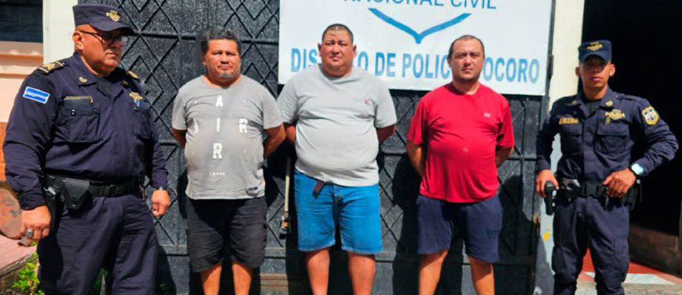 Capturan a sujetos tras agredirse en plena vía pública en Morazán