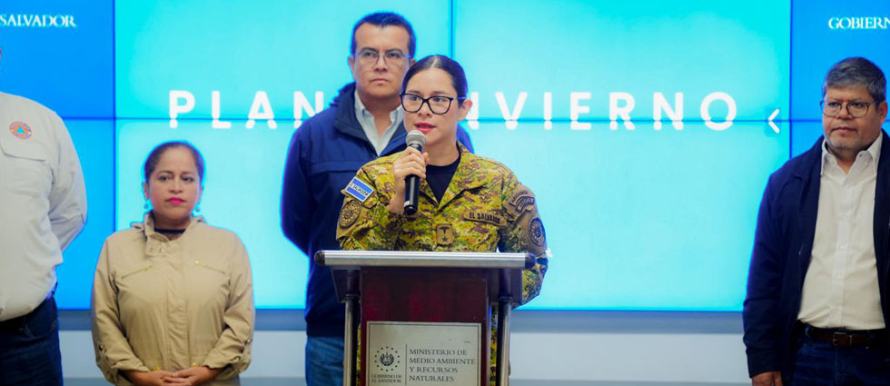 «Hoy se realizará la evaluación si continuará la suspensión de clases»: ministra de Educación