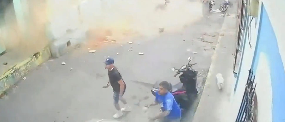 Cámaras captan momento justo del potente terremoto que sacudió a Venezuela