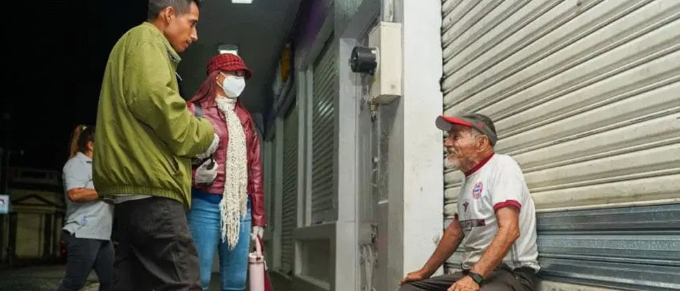 Alcaldía de Santa Ana Centro brinda refugio a personas en situación de calle por lluvias