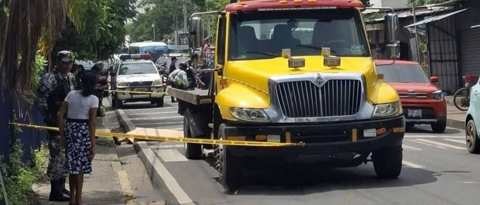 Camión atropella a una persona en Lourdes, La Libertad
