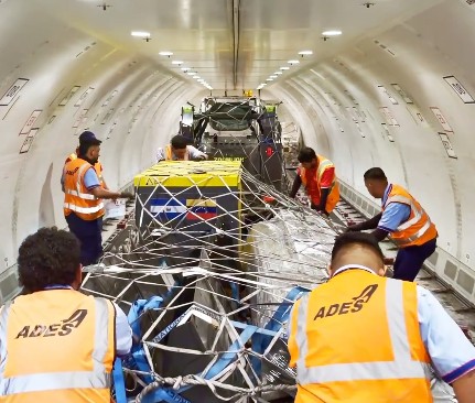 El Salvador amplía misión en Venezuela y enviará 6 vuelos con ayuda humanitaria