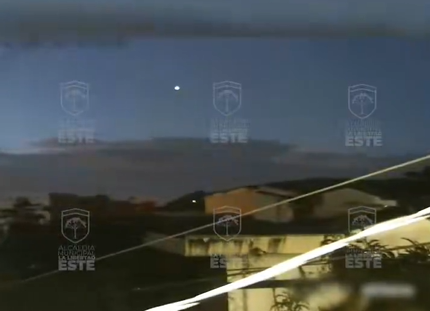 Captan un supuesto OVNI sobrevolando el bulevar Luis Poma 