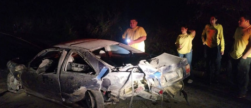 Accidente de tránsito deja cuatro personas lesionadas en carretera de Oro