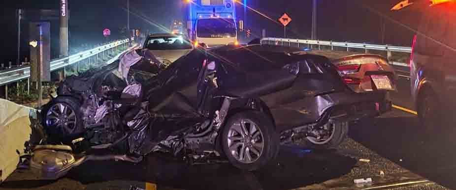 3 Lesionados en un aparatoso accidente en San Miguel