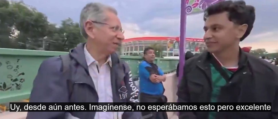 México: captan a exfiscal Douglas Meléndez disfrutando del mundial