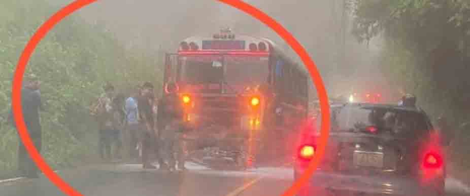 2 motociclistas sufren aparatosos accidentes en distintos tramos de la carretera a Comasagua