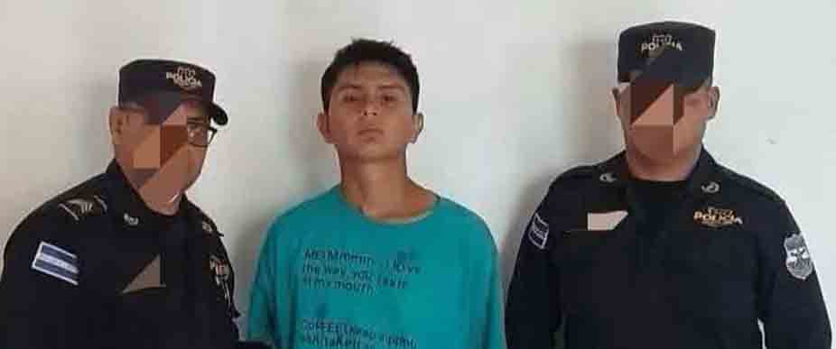 Capturan a joven borracho por golpear a su mamá porque no le prestó dinero
