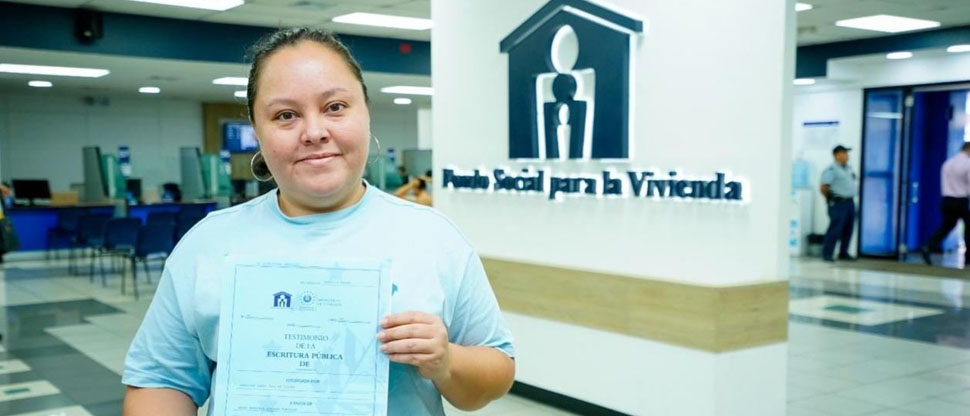 FSV destaca que en mayo escrituraron 434 viviendas